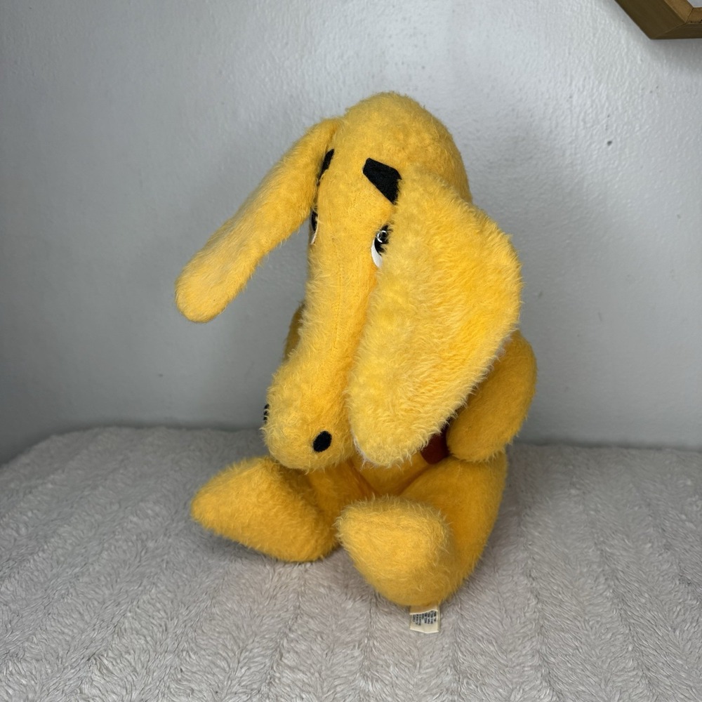 Vintage 1976 Animal Fair Aarty‎ The Aardvark Vest Yellow Plush Stuffed Animal